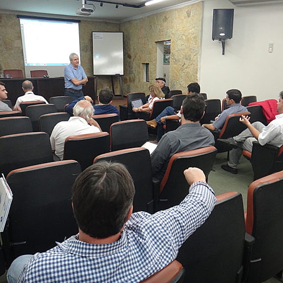 Encontro do Grupo de Estudos de Irrigação GEI/GIFC na Stab – Piracicaba